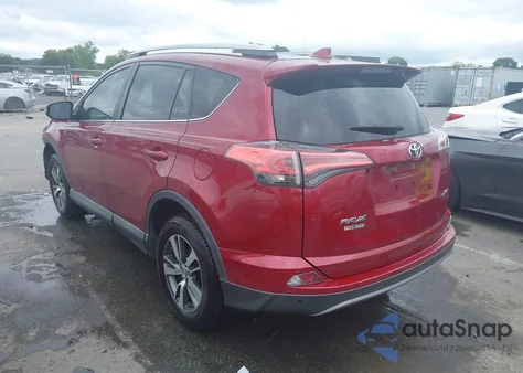 2018 Toyota Rav4 Xle z USA, uszkodzony, nr VIN 2T3WFREV0JW420839